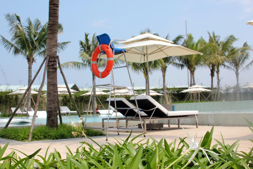 Ocean Apartment With Garden Da Nang Exterior photo