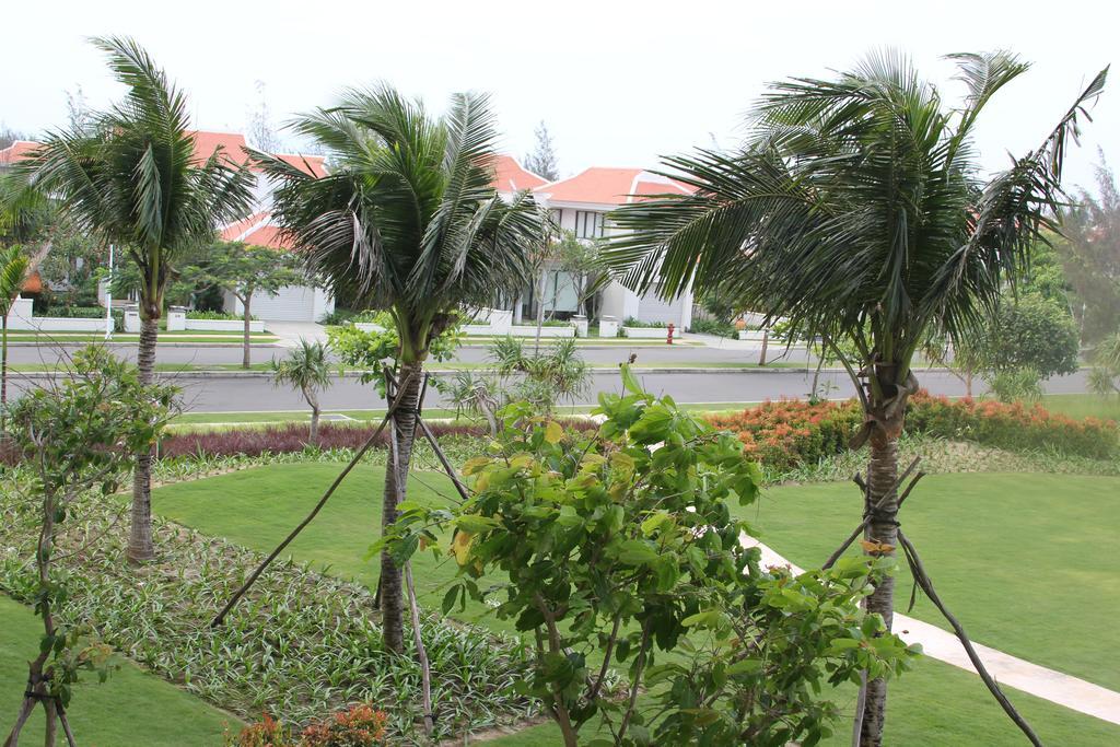 Ocean Apartment With Garden Da Nang Exterior photo